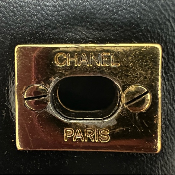 Authentic*RARE 1994 Chanel Camera Bag with Bijoux chain - Picture 12 of 17
